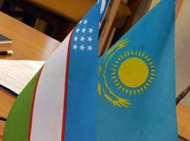 Главы МИД Узбекистана и Казахстана подписали Программу сотрудничества 