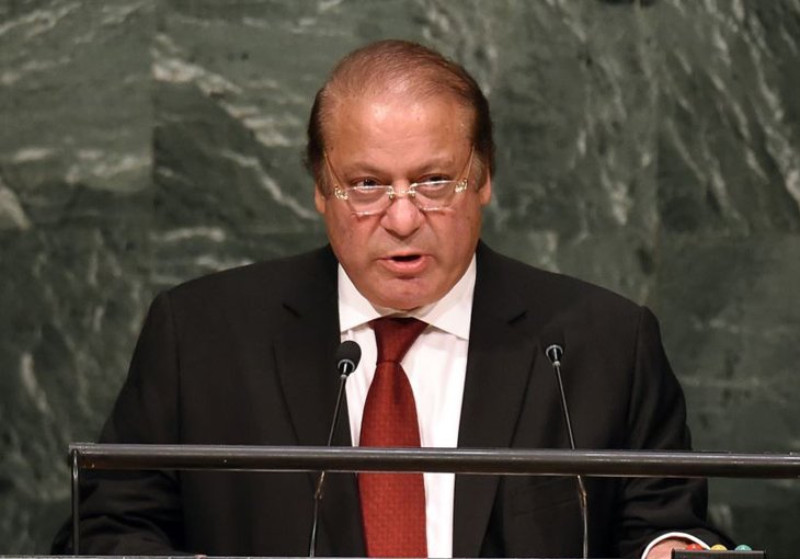 Премьер-министр Пакистана прибывает в Ташкент 17 ноября