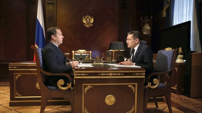 Дмитрию Медведеву рассказали о строительстве атомной станции в Узбекистане 