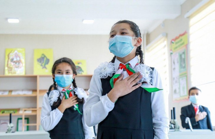 В Узбекистане, несмотря на продолжающуюся пандемию, открылись свыше 76% школ 