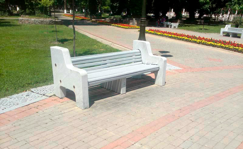 Хокимият Ташкента запускает масштабную программу по установке скамеек и урн. Каждый может предложить свою локацию  