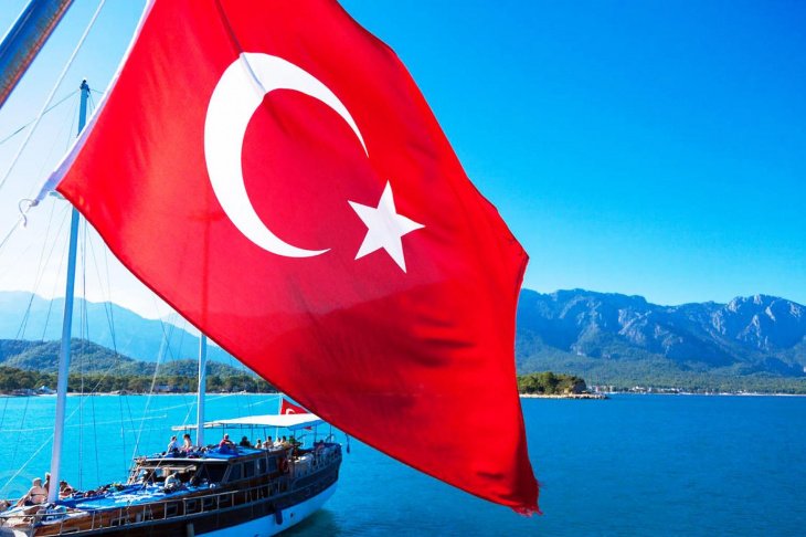 Турция открывает въезд для граждан Узбекистана и еще 30 стран  