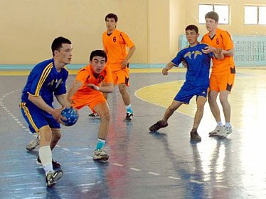 1706 школ Узбекистана до конца 2020 года оснастят спортивными залами 