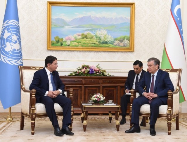 Президент Узбекистана принял генсека Всемирной туристской организации