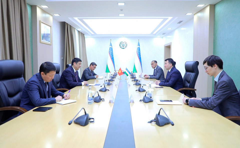 Узбекистан и Кыргызстан подготовят соглашение об организации совместного производства сельхозтехники и легковых авто