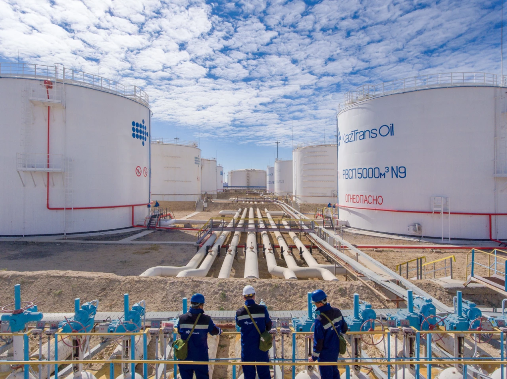 Казахстан планирует увеличить транзит российской нефти в Узбекистан 