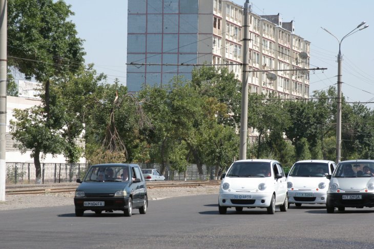 В Узбекистане планируют ввести день запрета на пользование автомобилями