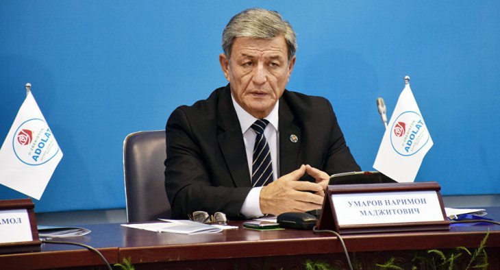 Кандидат в Президенты Узбекистана помог сельчанину обзавестись курами
