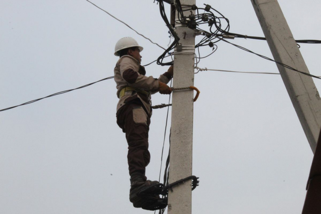 В Бухарской области могут быть введены ежедневные восьмичасовые отключения электричества 