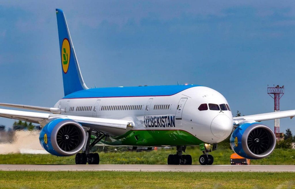 Uzbekistan Airways во время праздничных дней запускает дополнительные рейсы в Нукус, Термез и Ургенч 