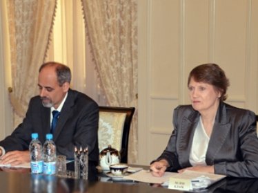 Президент Узбекистана Ислам Каримов провел переговоры с заместителем Генсека ООН Хелен Кларк