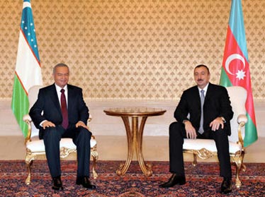 Ташкент и Баку подписал ряд двусторонних документов 