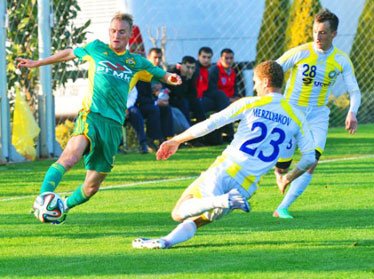 «Пахтакор» проиграл три матча середнякам российского чемпионата 
