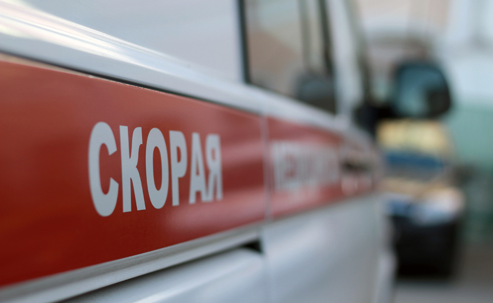 В Ташкенте погиб водитель "Нексии", врезавшийся на высокой скорости в автобус, пропускавший людей на пешеходном переходе 
