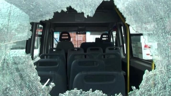 Хулиганы стреляли в автобус на трассе Алматы – Ташкент