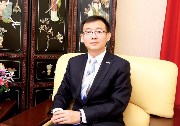 Китайский дипломат написал диссертацию о махалле