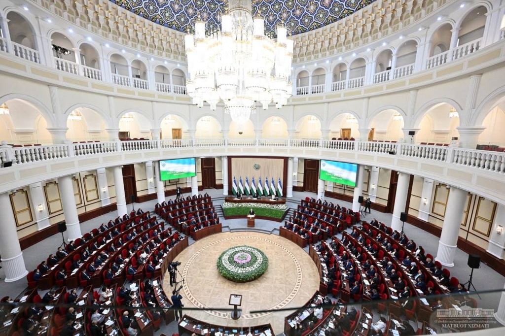 Президент Узбекистана поддержал некоторые партийные инициативы участников предвыборной гонки 