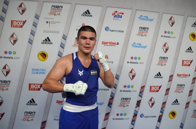ЧМ по боксу: девять узбекистанцев продолжат борьбу за медали 