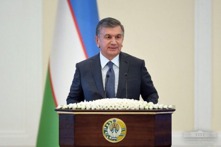 Президент Узбекистана посетит Францию в октябре 