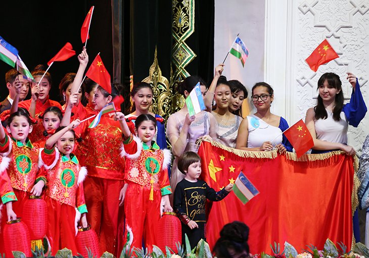 В Ташкенте прошел концерт, посвящённый 27-летию дипотношений Узбекистана и Китая. Видео