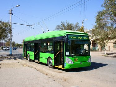 В Ургенче до конца текущего года построят новую троллейбусную линию 