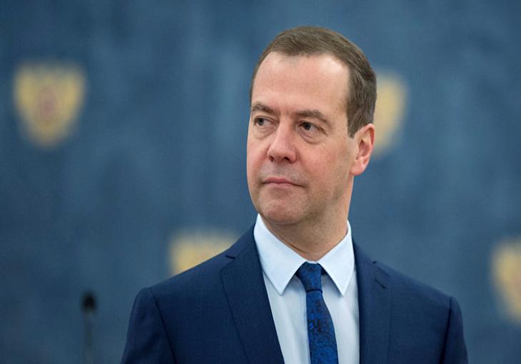 Медведев назвал беспрецедентным пакет документов к визиту Мирзиёева в Москву