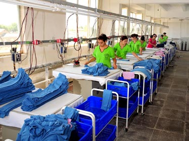 Южнокорейская «Young One Holding» планирует организовать в Узбекистане швейно-трикотажное и кожевенно-обувное производства 