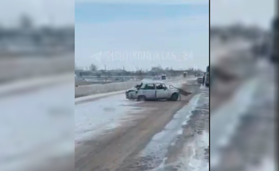 В Самаркандской области столкнулись "Жигули" и автобус, погибли два человека. Видео