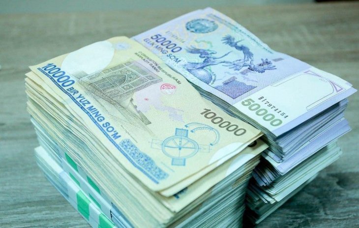 Центробанк опубликовал ТОП регионов по обналичиванию денег с пластиковых карт 