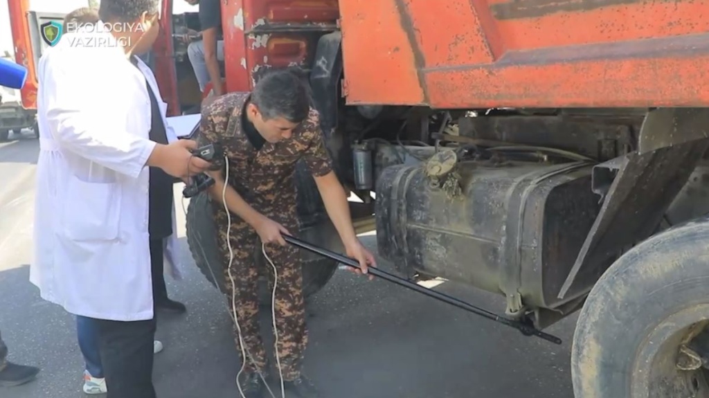 Экологи отловили более 350 автомобилей, загрязняющих воздух