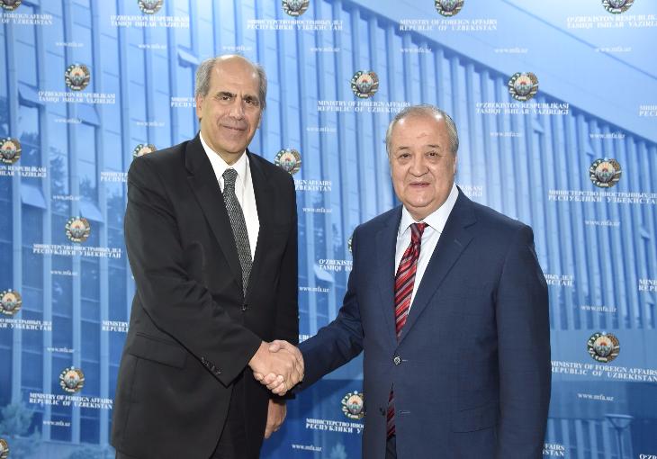 Камилов и Буриан обсудили реализацию проектов ЕС в Узбекистане 