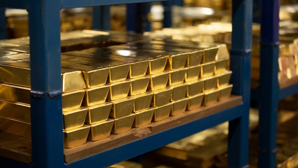 Запасы золота и валюты Узбекистана выросли почти на 9 миллиардов долларов с начала года Запасы золота и валюты Узбекистана выросли почти на 9 миллиардов долларов с начала года