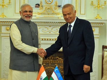 Каримов и Моди обсудили поставки узбекского урана в Индию 