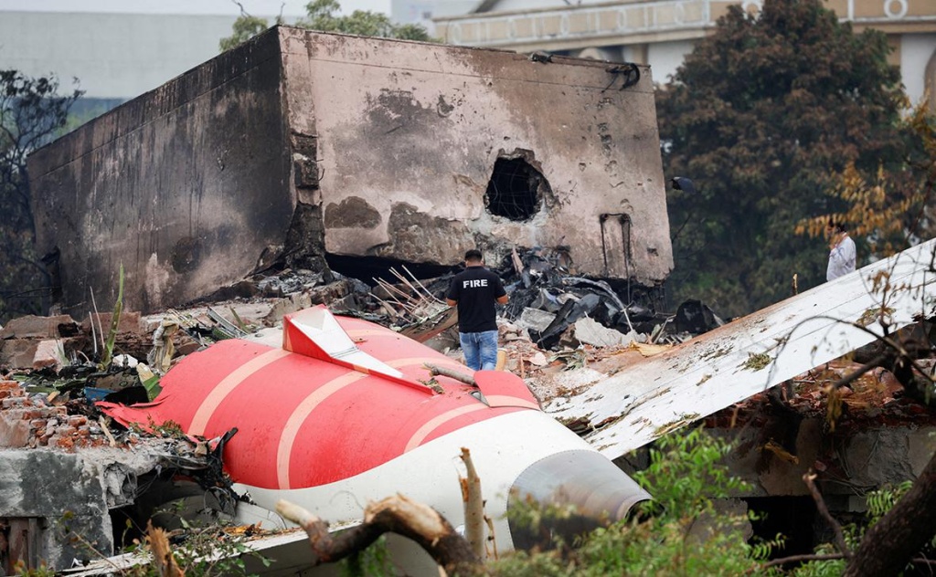 С начала года в авиакатастрофах погибли более 400 человек 