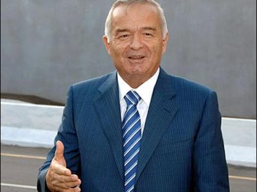 Ислам Каримов поздравил хлопкоробов Узбекистана