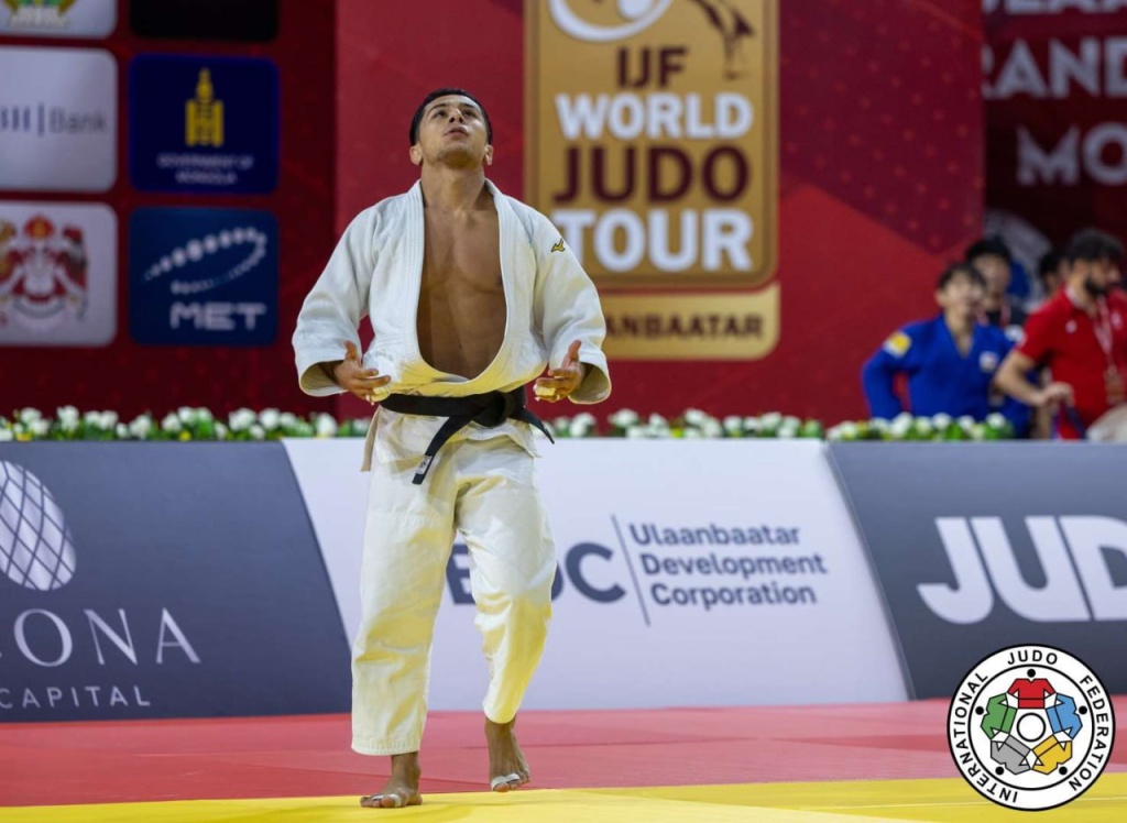 Дзюдоист из Узбекистана досрочно стал чемпионом "Большого шлема"