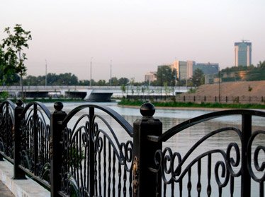 В Ташкенте строится уникальный парк аттракционов: в нем будет самый длинный картодром в СНГ