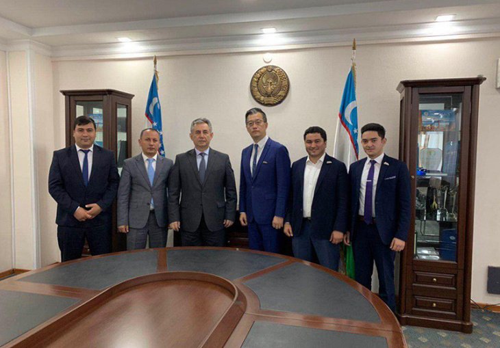 Основатель China Campus Network Чжоу Янг посетил Узбекистан