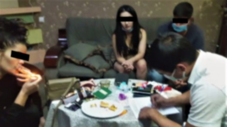 Задержаны члены группировки, занимавшейся организацией притонов и вовлечением девушек в проституцию в Ташкенте 