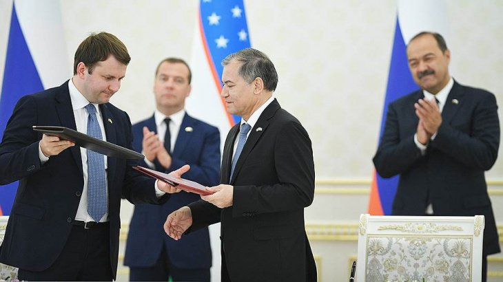 Россия передаст Узбекистану свои наработки по национальным проектам. Это говорит о сближении экономической политики двух стран, считают эксперты  
