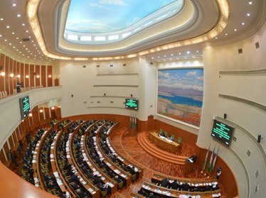 13-14 января в Узбекистане будут избирать сенаторов 