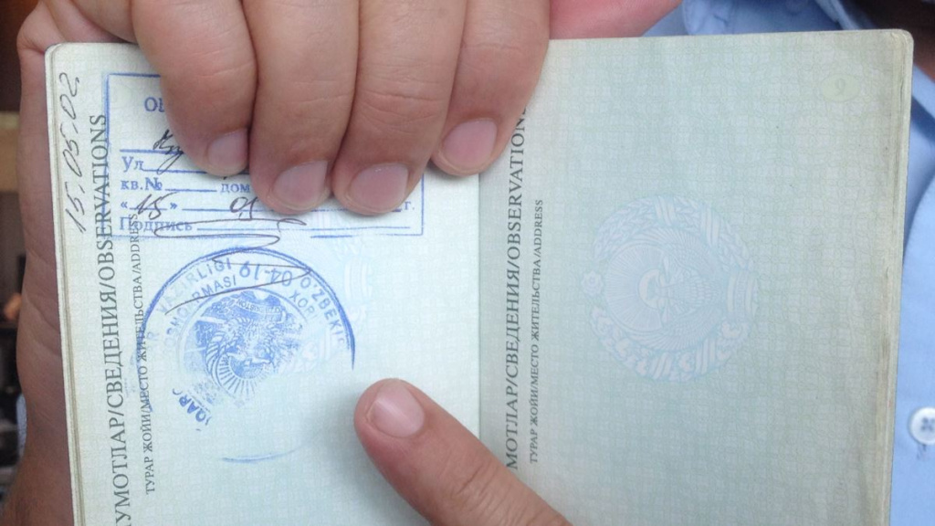 В Узбекистане упростили получение вида на жительство 