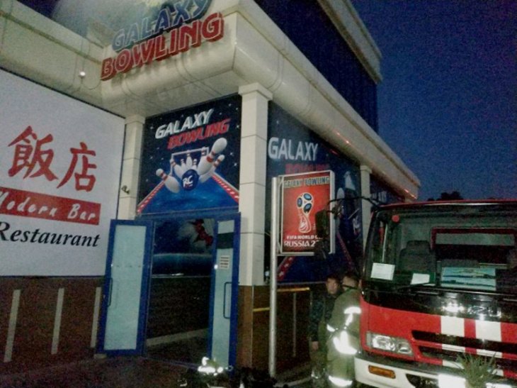 В Ташкенте произошел пожар в здании торгового центра Maкro