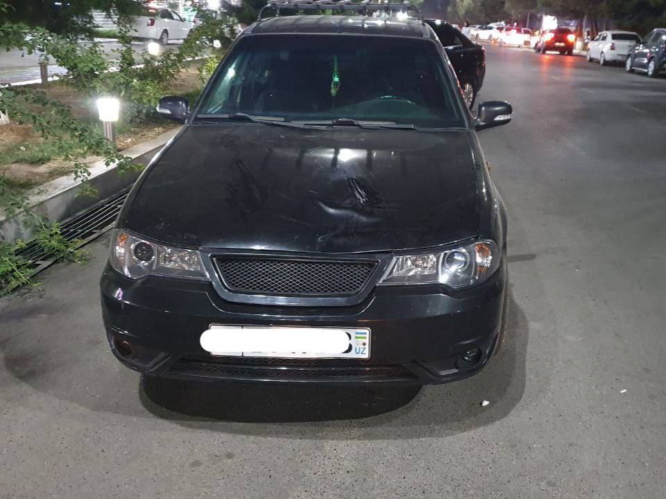 В Андижане водитель сбил школьницу на опасном пешеходном переходе. Видео