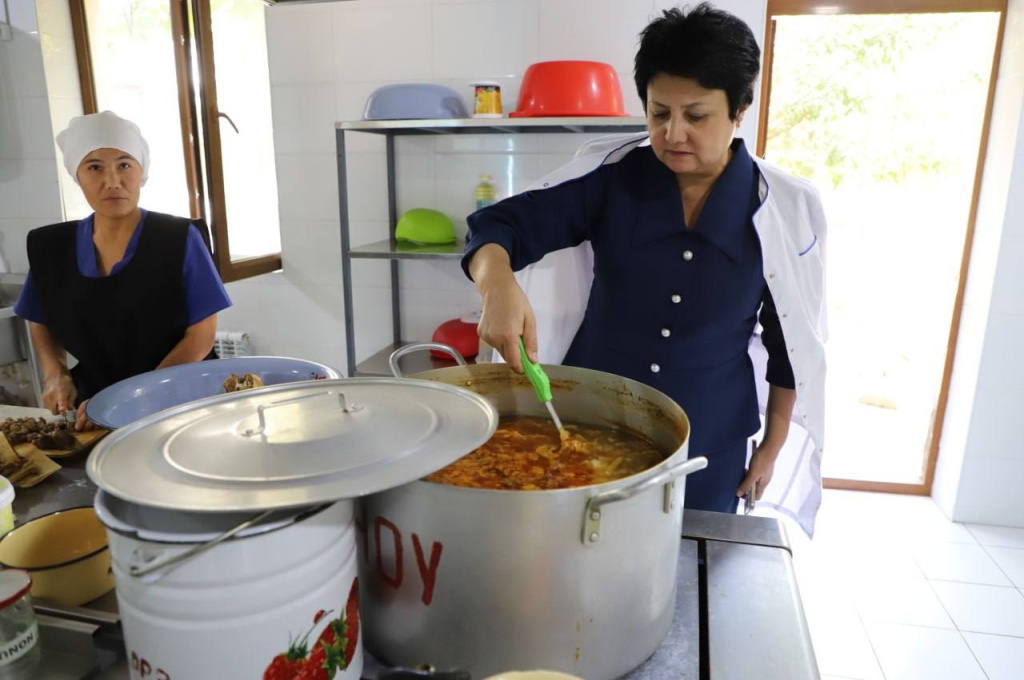МДШО: Более ста детей лежат в больницах Ташобласти с отравлением