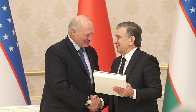 Лукашенко предложил Узбекистану вместе осваивать рынок Афганистана