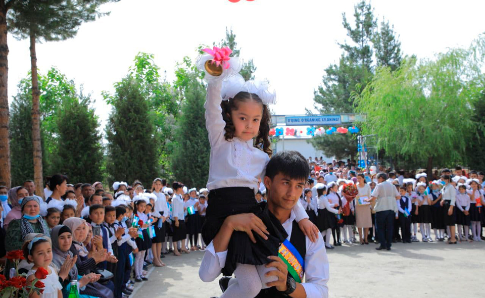 В МНО придумали, как школьники Узбекистана отметят "последний звонок". Банкеты и иные вечеринки проводить не рекомендуется  