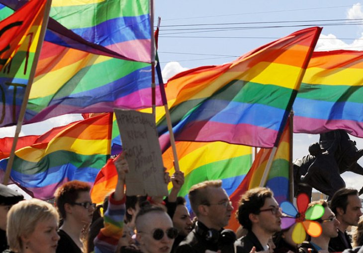 В Узбекистане ведется тайная пропаганда гомосексуализма. Это начало страшной духовной диверсии против нашей страны – аналитик 