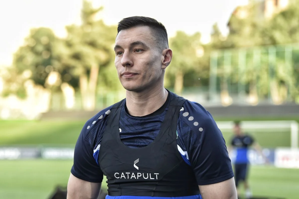 Нападающий "Пахтакора" может получить в Иране контракт на полтора миллиона долларов