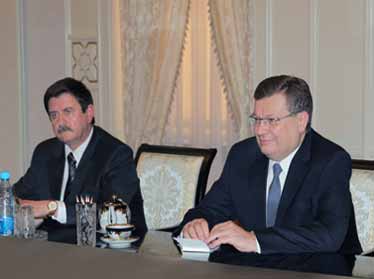 Ислам Каримов провел переговоры с министром иностранных дел Украины Константином Грищенко